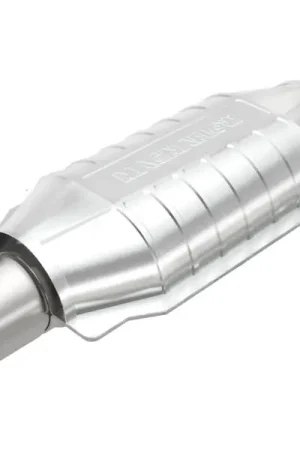 MagnaFlow Conv Univ 2.5in Inlet/Outlet Center/Center Oval 12in Body L x 6.5in W x 16in Overall L Special Discount